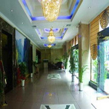 365Days Inn Hotel Yichang Zewnętrze zdjęcie